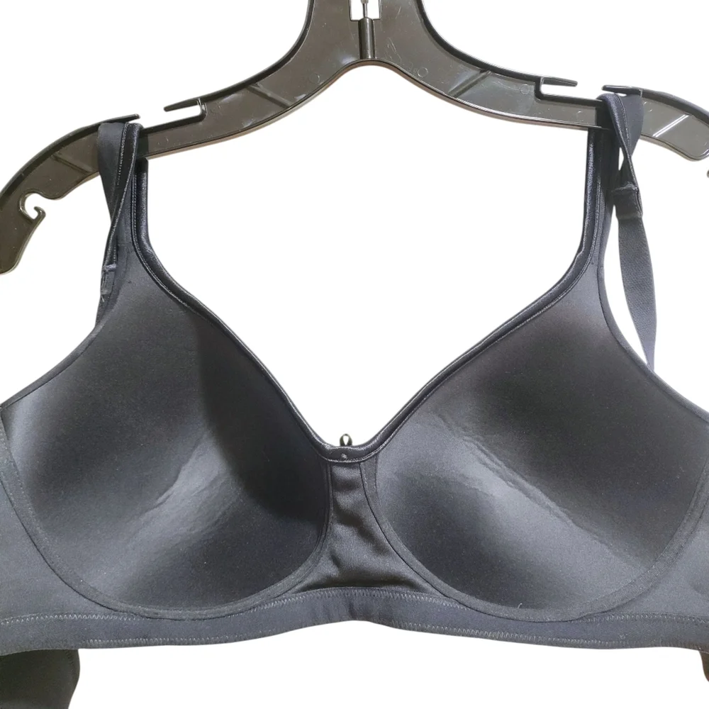 Vanity Fair Wireless Body Caress Full Coverage Black Bra 72335‎ - 40D